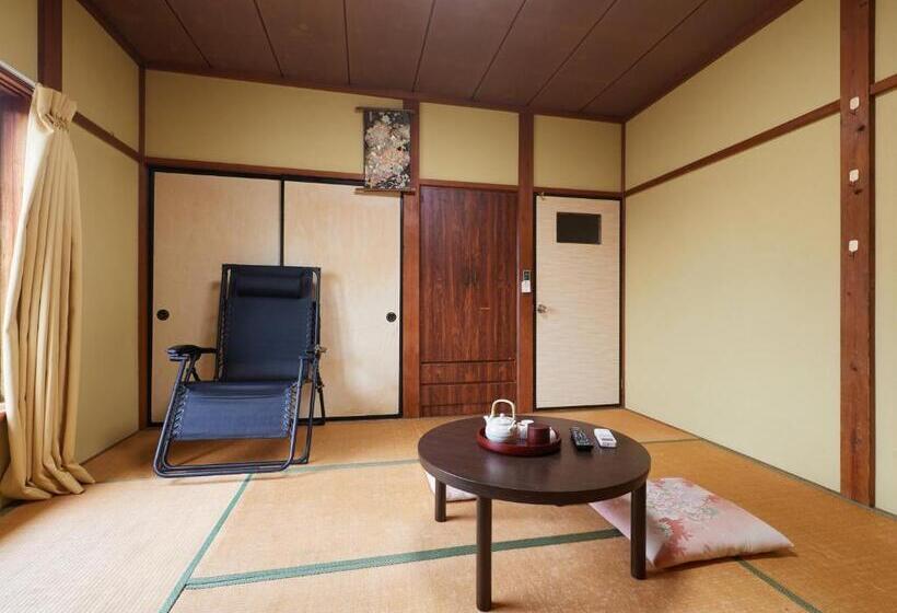 בית מלון כפרי Hayamasou