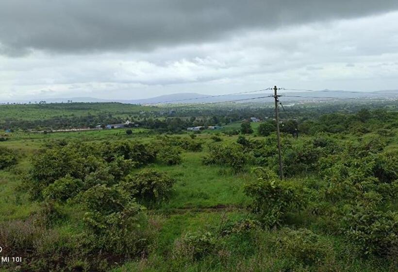 בית מלון כפרי Heaven Garden Resort