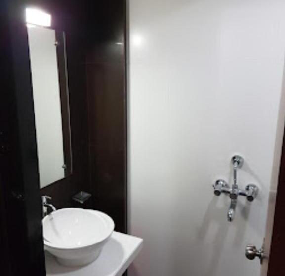 בית מלון כפרי Indiana Inn , Navi Mumbai