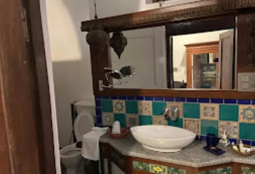 ホテル Madhav Bagh   Royal Heritage Stay , Vadodara