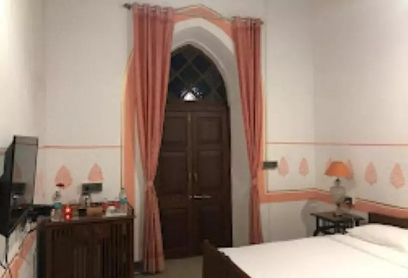 ホテル Madhav Bagh   Royal Heritage Stay , Vadodara
