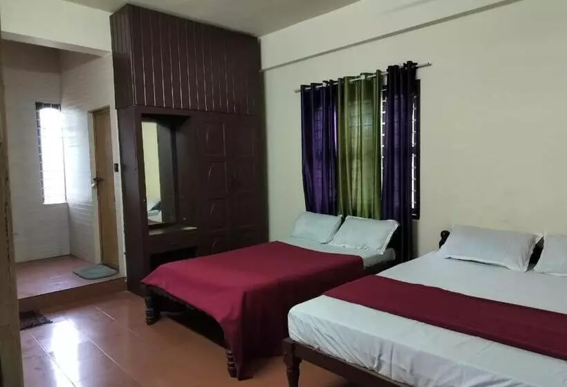 Hotelli Nissi Budget Rooms Alleppey