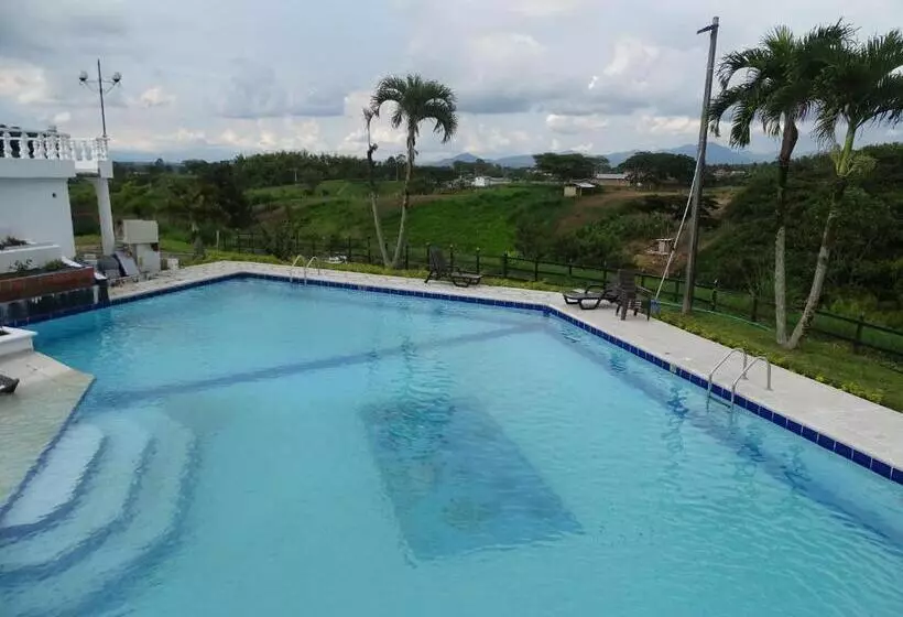 Hotelli Palmas De Alcalá