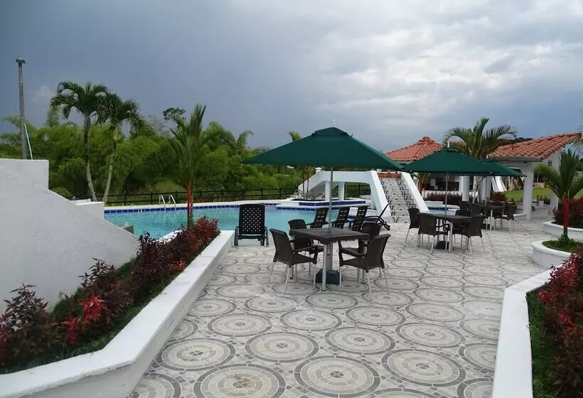 Hotelli Palmas De Alcalá