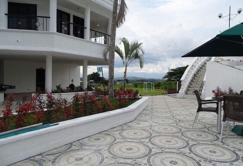 ホテル Palmas De Alcalá