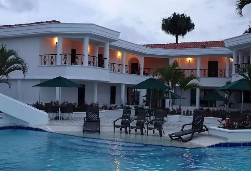 Hotelli Palmas De Alcalá