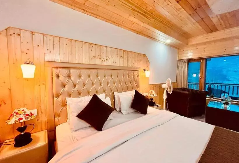 ホテル The Winterfield Riverside Resort Manali