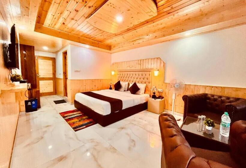 ホテル The Winterfield Riverside Resort Manali