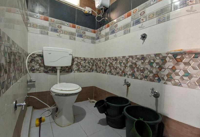 בית מלון כפרי Salt Desert Homestay