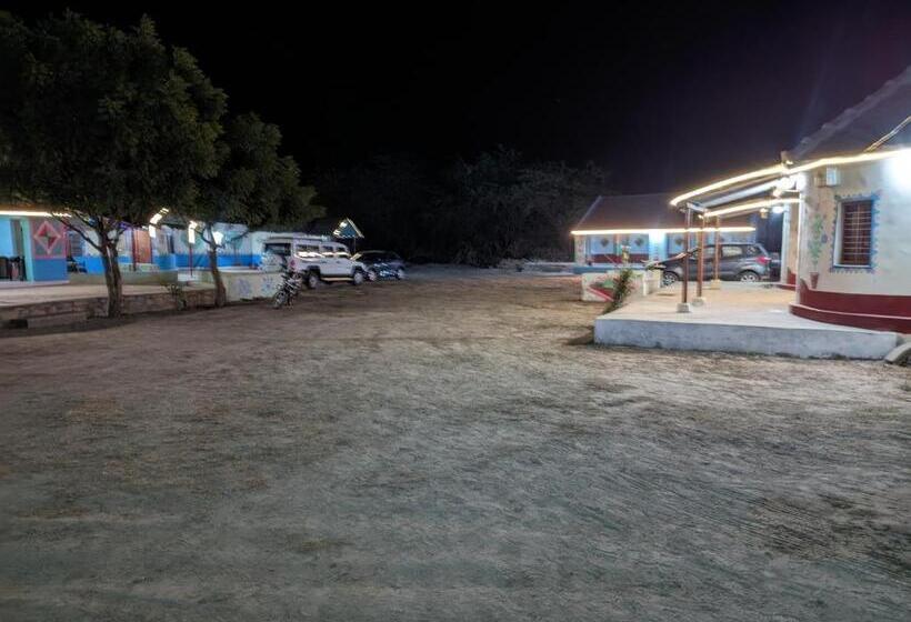 בית מלון כפרי Salt Desert Homestay