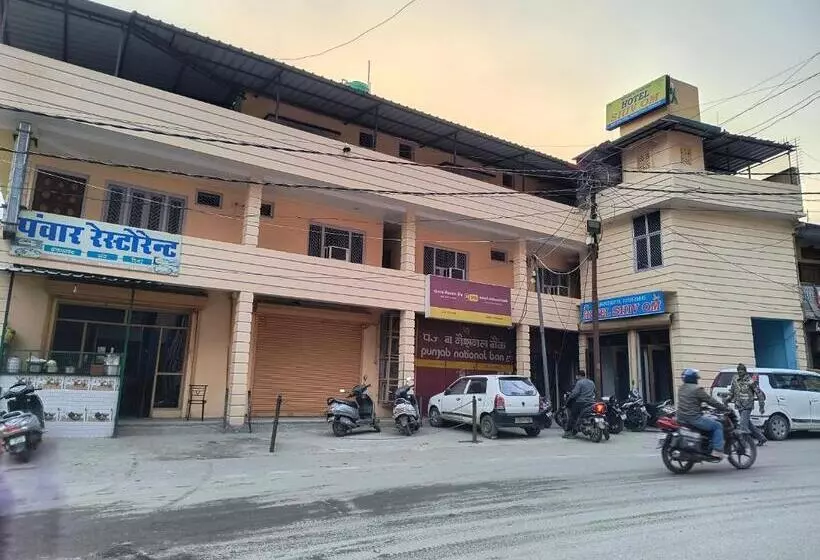 Hotel Shivom