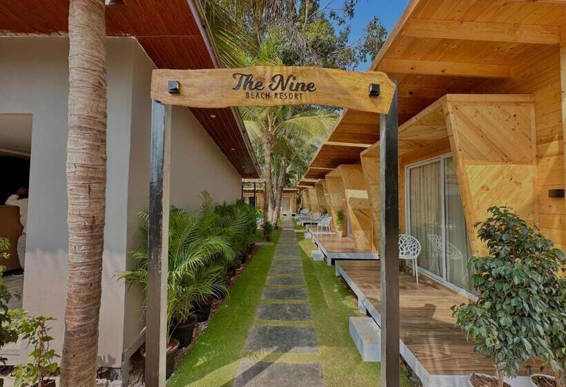 Hotelli The Nine Beach Resort