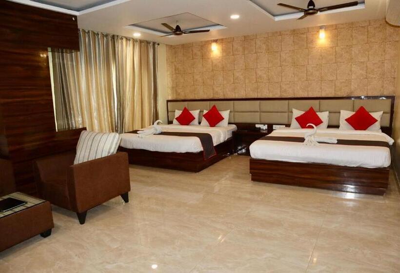 فندق The Park, Itarsi