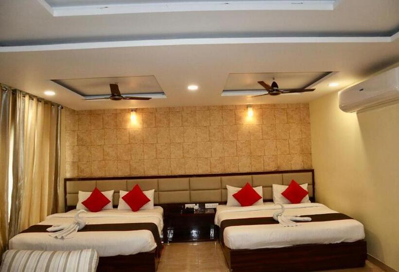 فندق The Park, Itarsi