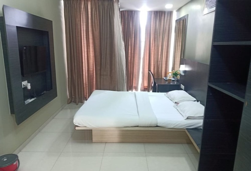 Hotel Vits Select Grand Inn, Ratnagiri
