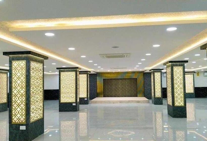 Oyo Hotel Imperial Inn