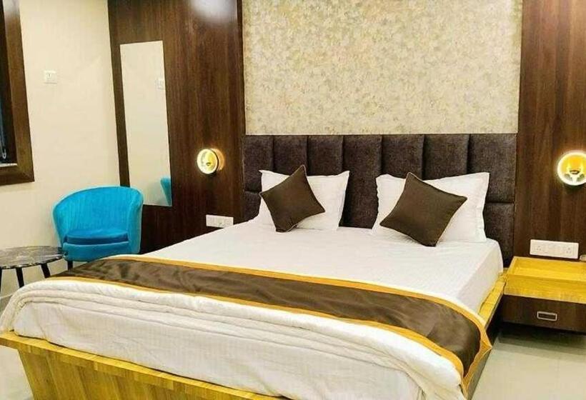 Oyo Hotel Imperial Inn