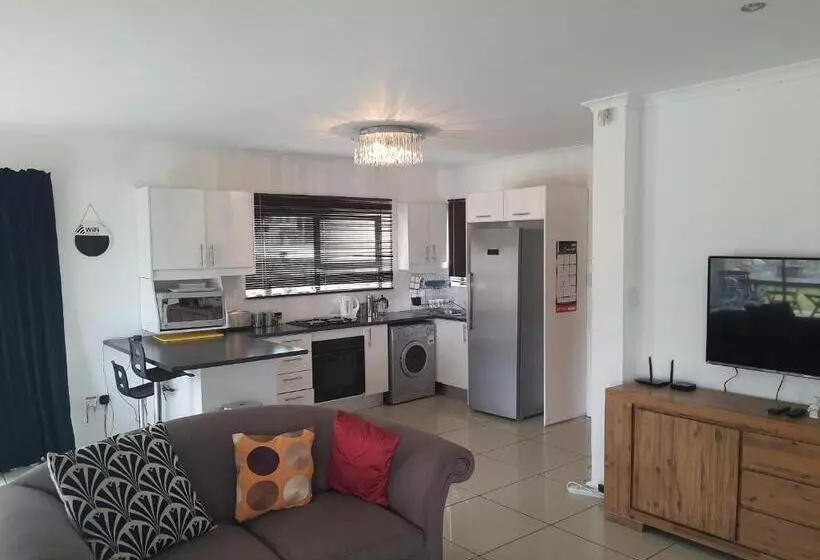 Majatalo Kleinmond   Sea Breeze