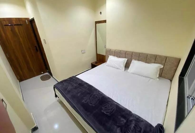 ペンション Shree Govindam Guest House