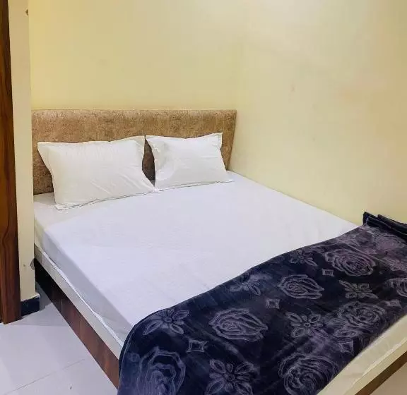 ペンション Shree Govindam Guest House