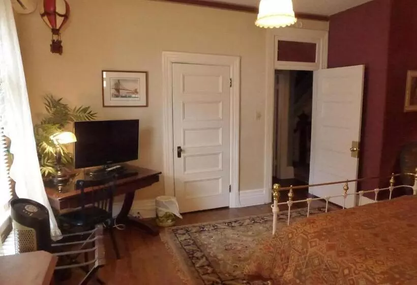 Auberge King Edward Bed And Breakfast