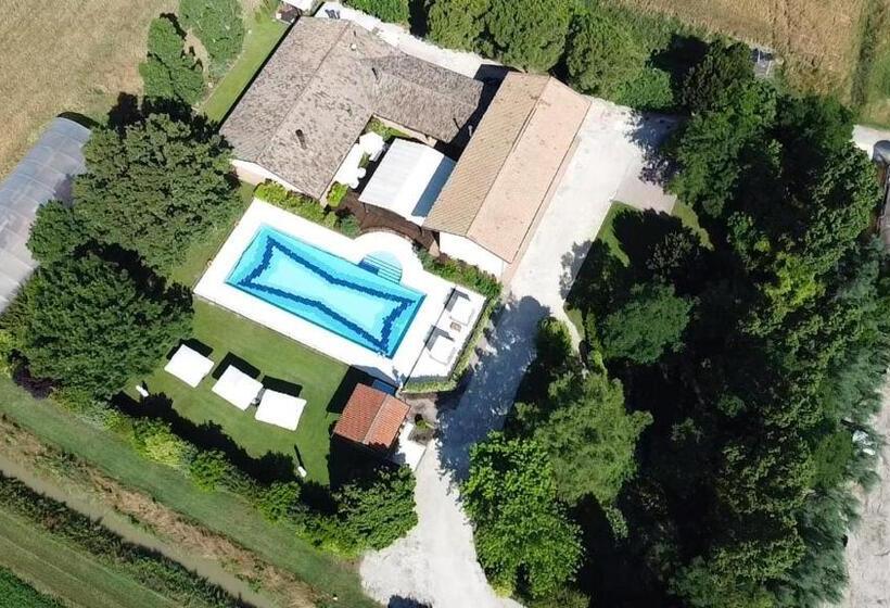 تختخواب و صبحانه Giardino Di Rebecca