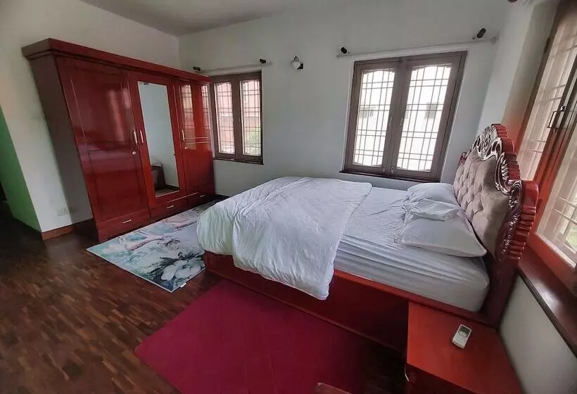 تختخواب و صبحانه Nepal Christian Guest House