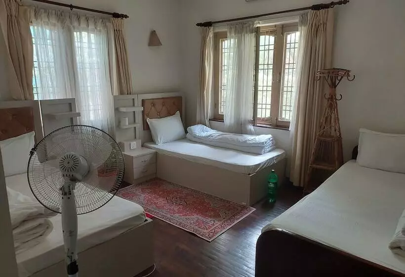 تختخواب و صبحانه Nepal Christian Guest House