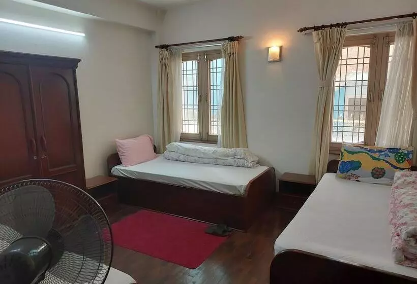 تختخواب و صبحانه Nepal Christian Guest House