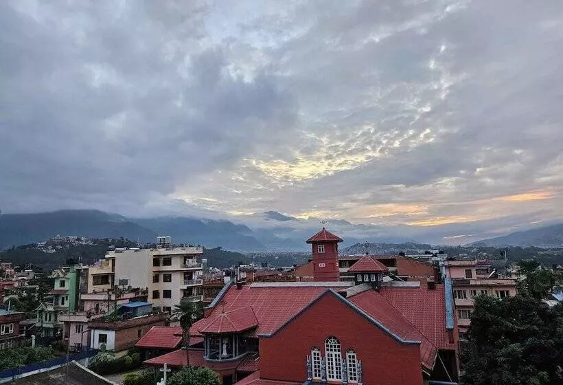 تختخواب و صبحانه Nepal Christian Guest House