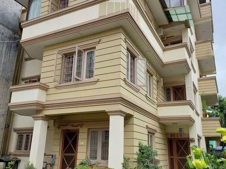 تختخواب و صبحانه Nepal Christian Guest House