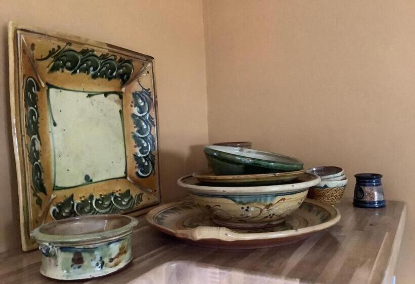 تختخواب و صبحانه Pivoines