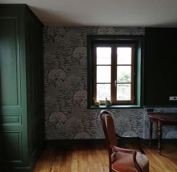 تختخواب و صبحانه Pivoines