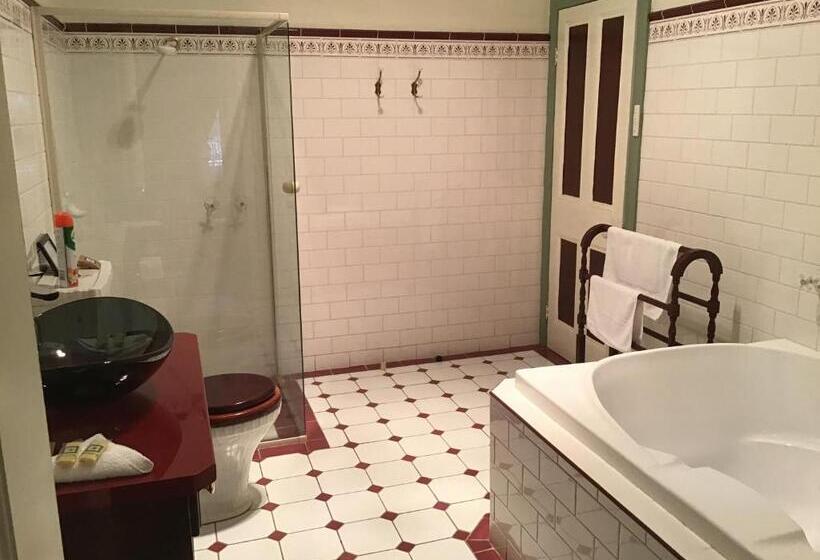 ベッドアンドブレックファースト The Olddevonshire House