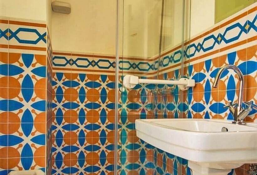 مبيت وإفطار Vila Nazaré