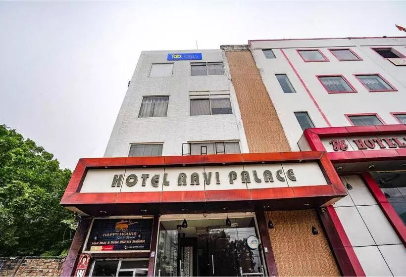 Fabhotel Rv Palace