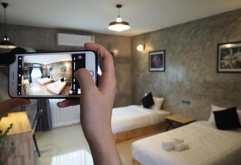 Otel A Day Inn Lamphun