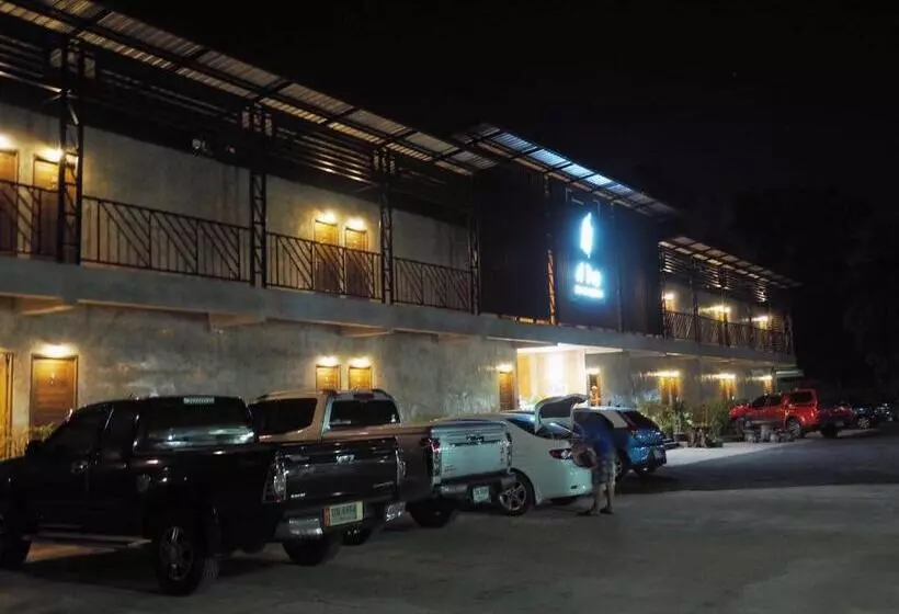 Hotelli A Day Inn Lamphun