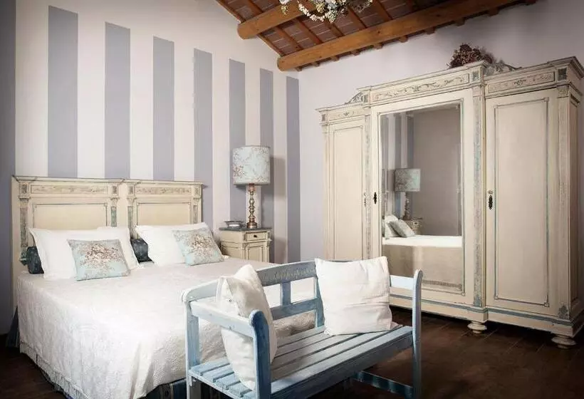 ホテル Agriturismo Forzello