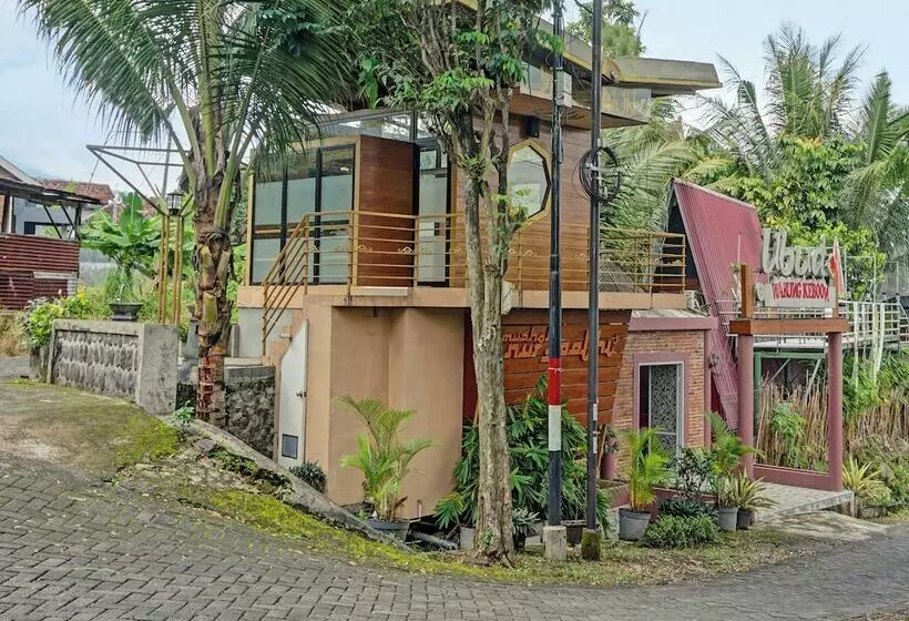 Hotelli Candi Candi Ubud Syariah By Oyo