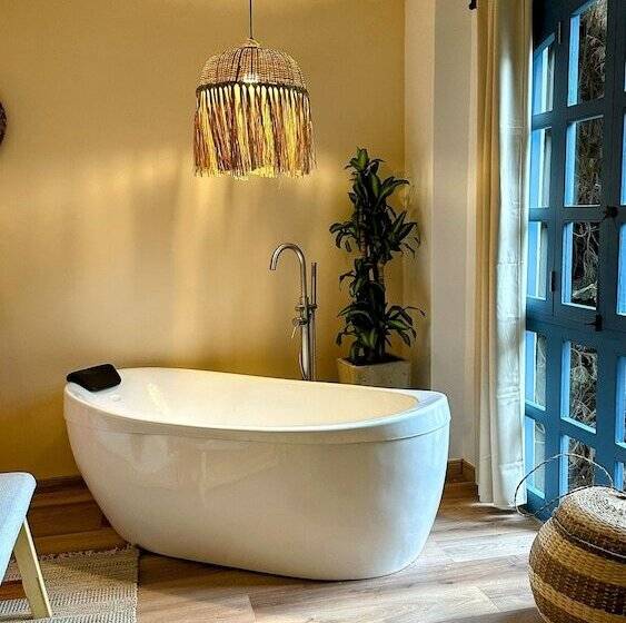 فندق Luum Boutique