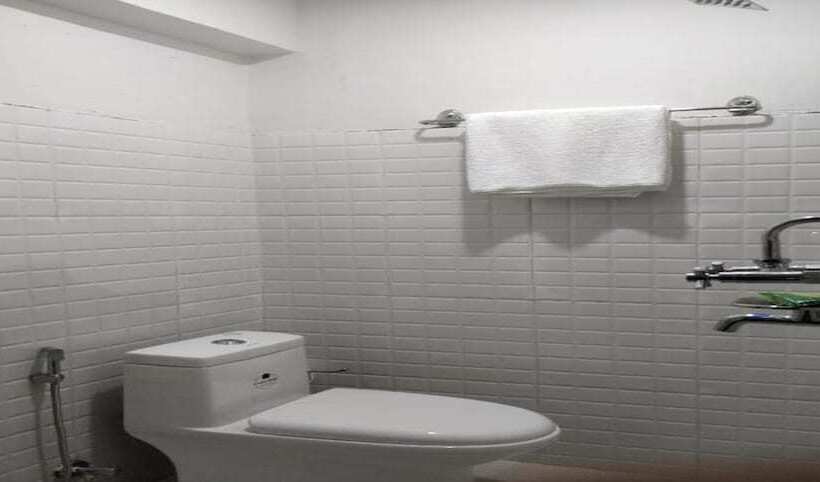 هتل Merostay 160 Samrajya