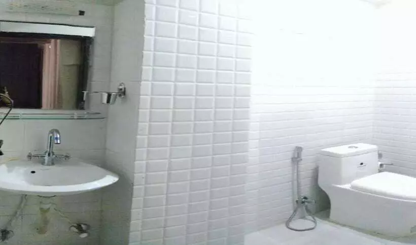 هتل Merostay 160 Samrajya