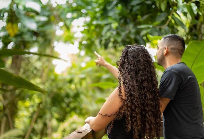 هتل Veragua Rainforest Lodge