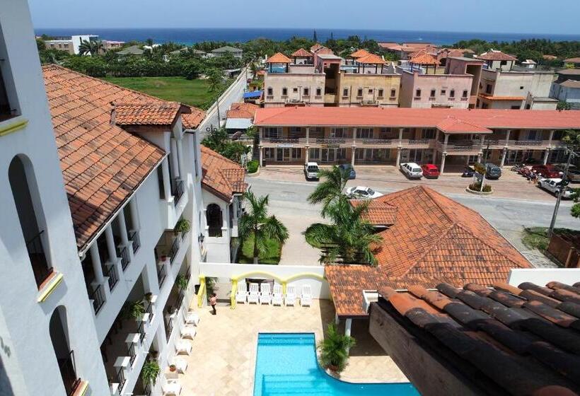 هتل West Bay Colonial