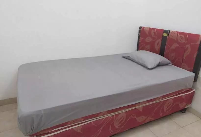 Hotelli Wisma Astukara Syariah	By Oyo