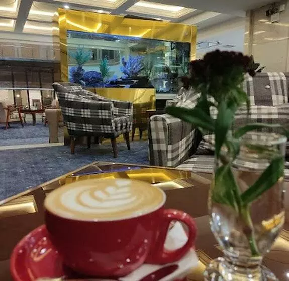 Hotelli Ziafat Alzahra