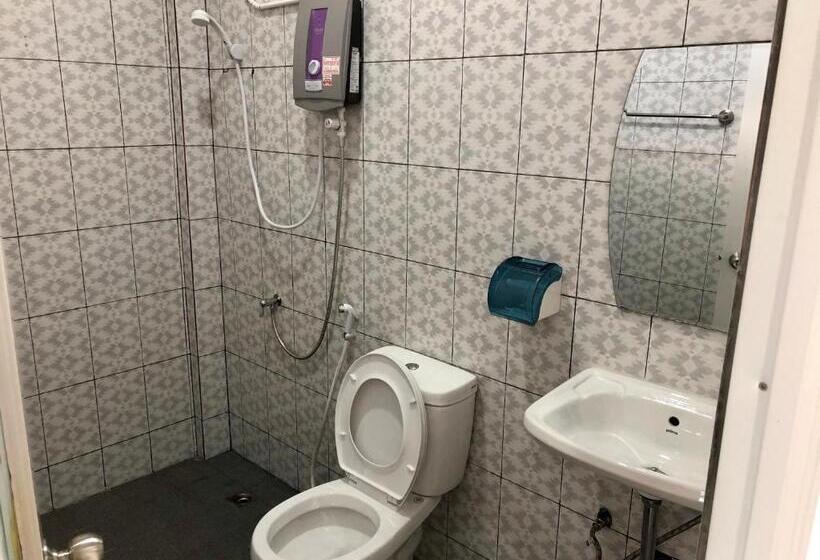 Мотель Chillchillsangkhlaburi โรงแรมชิลชิลสังขละบุรี