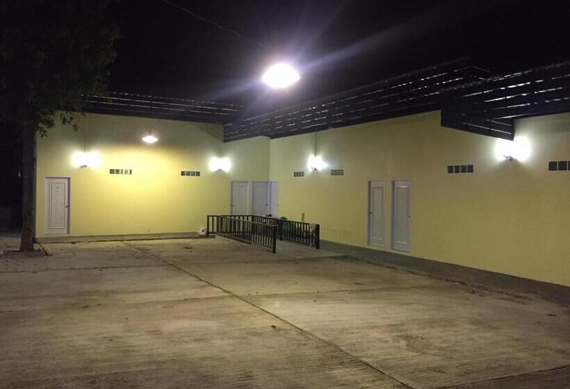 Мотель Chillchillsangkhlaburi โรงแรมชิลชิลสังขละบุรี