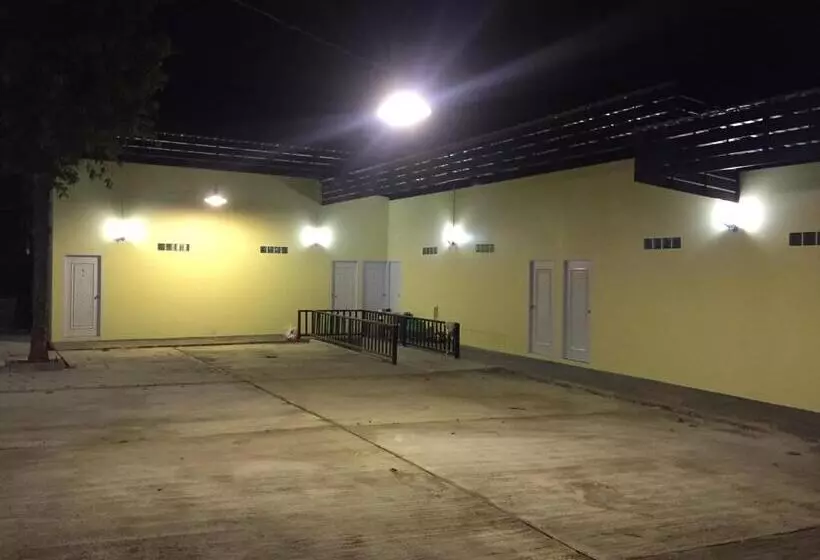 Motelli Chillchillsangkhlaburi โรงแรมชิลชิลสังขละบุรี